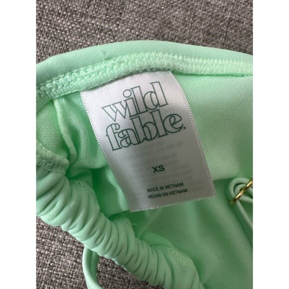 Wild Fable Bikini Tops XS Green & Lilac With Adjustable Straps Removable Pads - Picture 6 of 9
